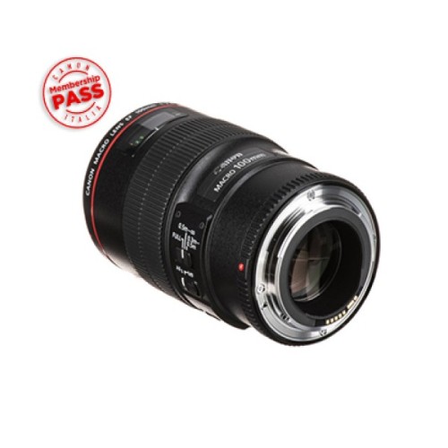 CANON EF 100mm f/2.8 L IS...