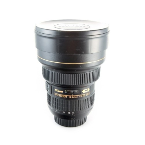 NIKON AF-S 14-24mm f/2.8 G...