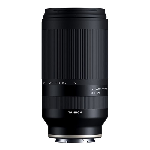 TAMRON 70-300mm f/4.5-6.3...