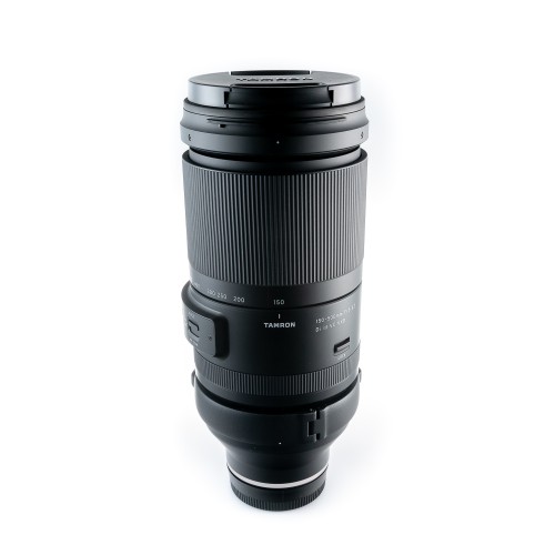 TAMRON 150-500mm f/5-6.7 DI...