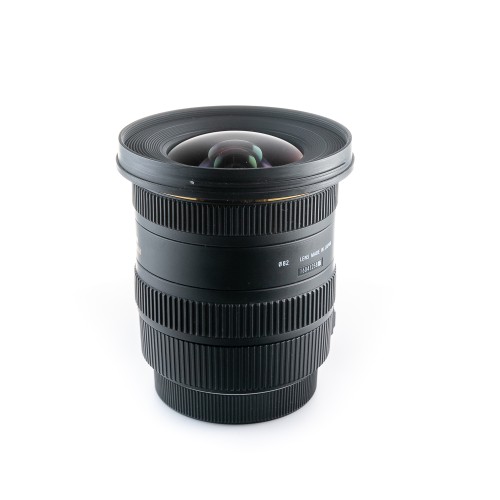 SIGMA 10-20mm f/3.5 DC HSM...