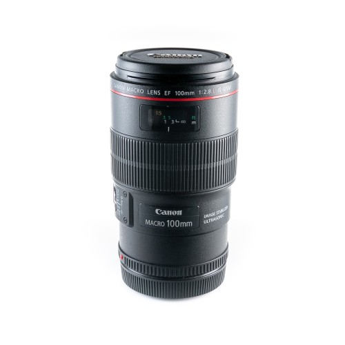 CANON EF 100mm f/2.8 MACRO...