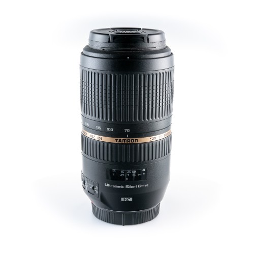 TAMRON 70-300mm f/4-5.6 Di...