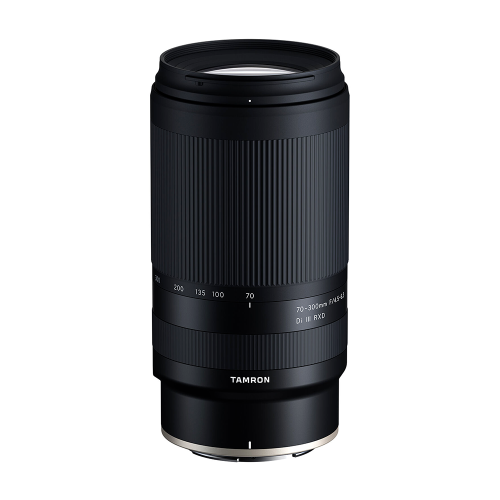 TAMRON 70-300mm f/4.5-6.3...