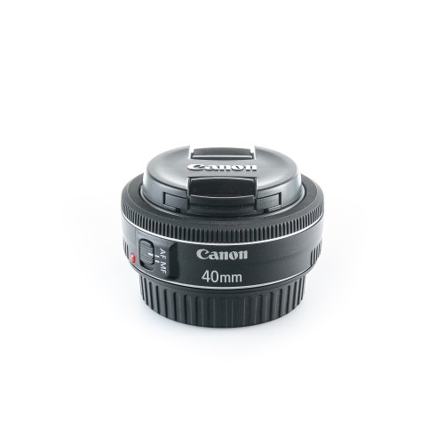 CANON EF 40mm f/2.8 STM -...