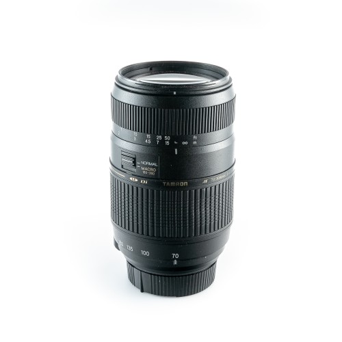 TAMRON 70-300mm f/4-5.6 Di...