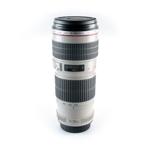 CANON EF 70-200mm f/4 L USM...