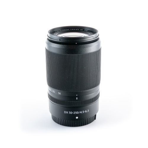 NIKON Z 50-250mm f/4.5-6.3...