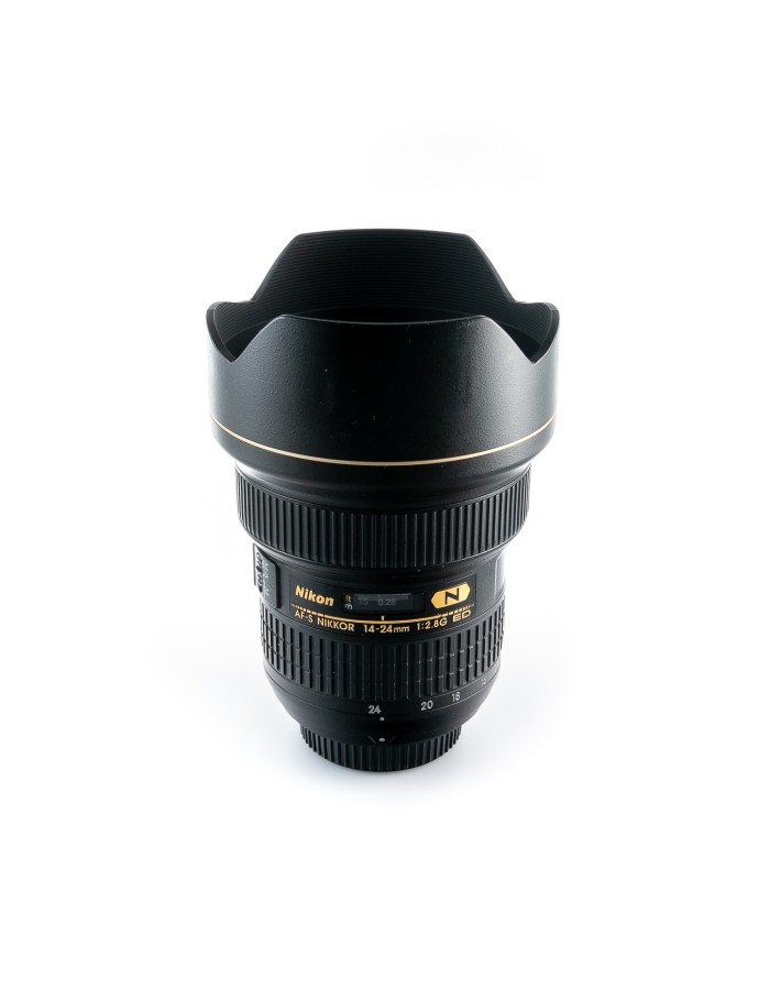 NIKON AF-S 14-24mm f/2.8 G...